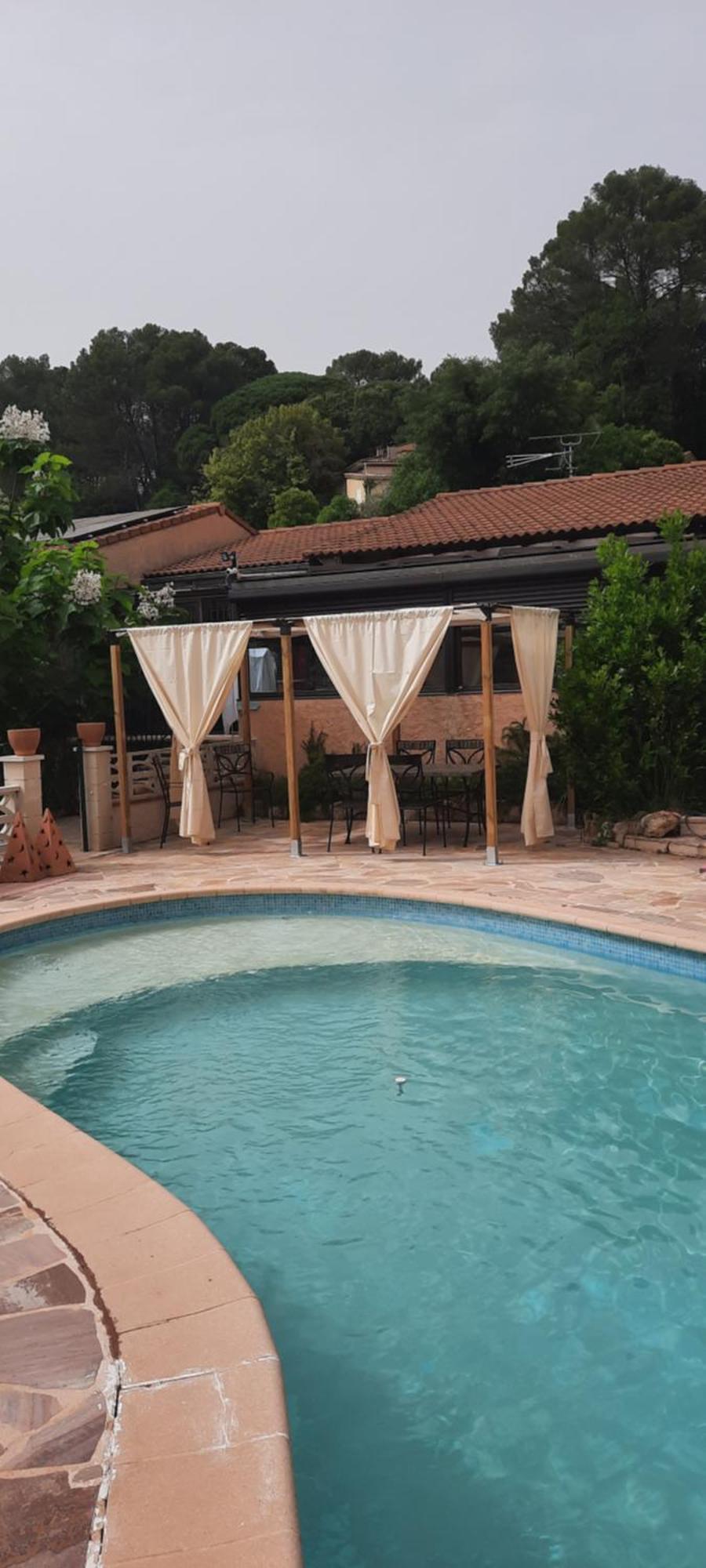 Villa Lei Rigaü Salernes Esterno foto